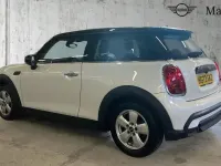 Used Mini Cooper Classic 136 HP (100 kW) 2023 Nanuq white Hatchback