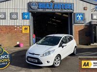 Used Ford Fiesta Zetec 2012 White Hatchback