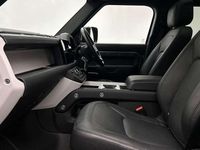 Usado Land Rover Defender HSE Dynamic 344 CV (253 kW) 2024 Verde SUV
