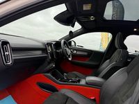 Used Volvo XC40 R-Design 190 HP (139 kW) 2018 White SUV