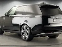 Używany Land Rover Range Rover SE 300 KM (220 kW) 2024 Czarny SUV