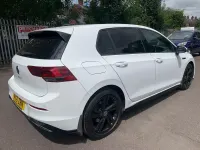 Used VW Golf VII R-line 150 HP (110 kW) 2021 White Hatchback