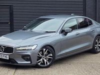 Usado Volvo S60 R-Design 250 HP (183 kW) 2020 Cinzento Sedan