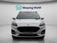 Second-hand Ford Kuga ST-Line X 225 CP (165 kW) 2023 Alb SUV
