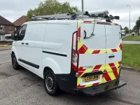 Used Ford Transit Custom 105 HP (77 kW) 2018 White Van