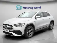 Usado Mercedes GLA250 Exclusive 218 HP (160 kW) 2021 Prateado SUV