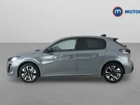 Used Peugeot 208 Allure 101 HP (74 kW) 2024 Grey Hatchback