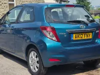 Used Toyota Yaris 99 HP (72 kW) 2012 Turquoise Hatchback