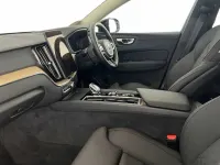 Used Volvo XC60 Plus 350 HP (257 kW) 2025 Crystal white SUV