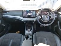 Used Skoda Octavia SE L 150 HP (110 kW) 2024 White Estate