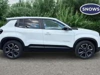 Used Jeep Avenger EV Summit 114 kW (156 HP) 2025 White SUV