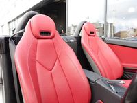 Used Mercedes SLK200 184 HP (135 kW) 2010 Silver Cabriolet