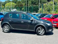 Used Dacia Sandero Lauréate 90 HP (66 kW) 2017 Black Hatchback