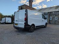 Used Renault Trafic Business 2018 White MPV