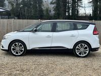 Used Renault Grand Scénic IV Iconic 140 HP (102 kW) 2019 White/black MPV