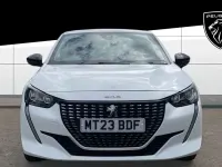Used Peugeot 208 Active+ 102 HP (75 kW) 2023 White Hatchback