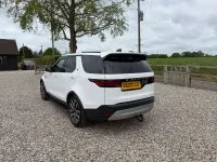 Used Land Rover Discovery SE 2022 White SUV