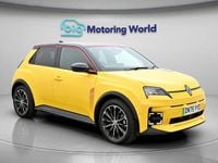 New Renault R5 Iconic 110 kW (150 HP) 2025 Yellow/black Hatchback
