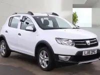 Used Dacia Sandero Lauréate 2015 White Hatchback