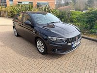 Used Fiat Tipo Easy Plus 120 HP (88 kW) 2017 Black Hatchback
