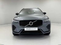 Usado Volvo XC60 R-Design 194 HP (142 kW) 2022 SUV