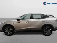 Second-hand MG HS SE 224 CP (164 kW) 2025 Argintiu SUV