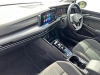 Used VW Golf VIII Style 147 HP (108 kW) 2023 White Estate