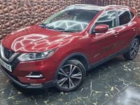 Used Nissan Qashqai N-Connecta 110 HP (80 kW) 2017 Red SUV