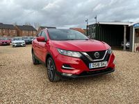 Used Nissan Qashqai N-Connecta 2018 Red SUV
