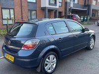 Used Vauxhall Astra 90 HP (66 kW) 2008 Blue Hatchback