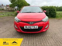 Begagnad Hyundai i20 Active 85 HK (62 kW) 2012 Röd Halvkombi