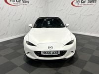 Used Mazda MX5 Inclusive 160 HP (117 kW) 2017 White Cabriolet