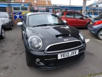 Usado Mini Cooper S Coupé 143 HP (105 kW) 2013 Preto Coupé
