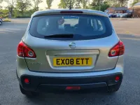 Used Nissan Qashqai Acenta 114 HP (83 kW) 2008 Silver SUV