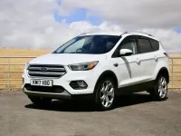 Used Ford Kuga Titanium 120 HP (88 kW) 2017 White SUV