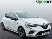Used Renault Clio 140 HP (102 kW) 2021 White Hatchback