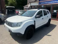 Used Dacia Duster Essentiel 115 HP (84 kW) 2019 White SUV