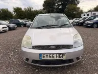 Used Ford Fiesta Zetec 75 HP (55 kW) 2005 Silver Hatchback