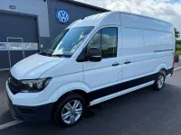 Usado VW Crafter Trendline 140 HP (102 kW) 2023 Branco Van