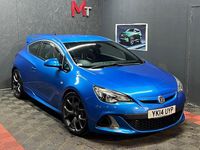 Used Vauxhall Astra GTC S 280 HP (205 kW) 2014 Blue Hatchback