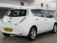 Used Nissan Leaf Acenta 80 kW (109 HP) 2017 White Hatchback