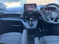 Used Vauxhall Combo S 100 HP (73 kW) 2021 Blue MPV