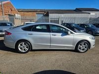 Begagnad Ford Mondeo Zetec 150 HK (110 kW) 2017 Silver Halvkombi