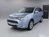 Used Mitsubishi Outlander P-HEV 2015 Blue Estate