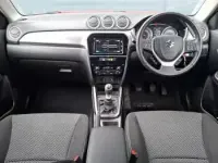 Używany Suzuki Vitara SZ-T 129 KM (94 kW) 2023 Czerwony SUV