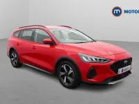 Used Ford Focus Active 120 HP (88 kW) 2022 Red Estate