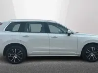 Used Volvo XC90 Momentum 235 HP (172 kW) 2022 White SUV