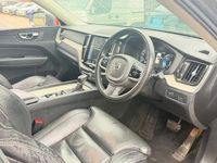 Used Volvo XC60 Inscription 235 HP (172 kW) 2019 Grey SUV