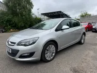 Used Vauxhall Astra 2013 Silver Hatchback