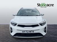 Used Kia Stonic 99 HP (72 kW) 2022 White SUV